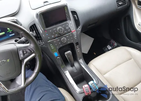 2012 Chevrolet Volt from USA, damaged, VIN 1G1RD6E49CU110125